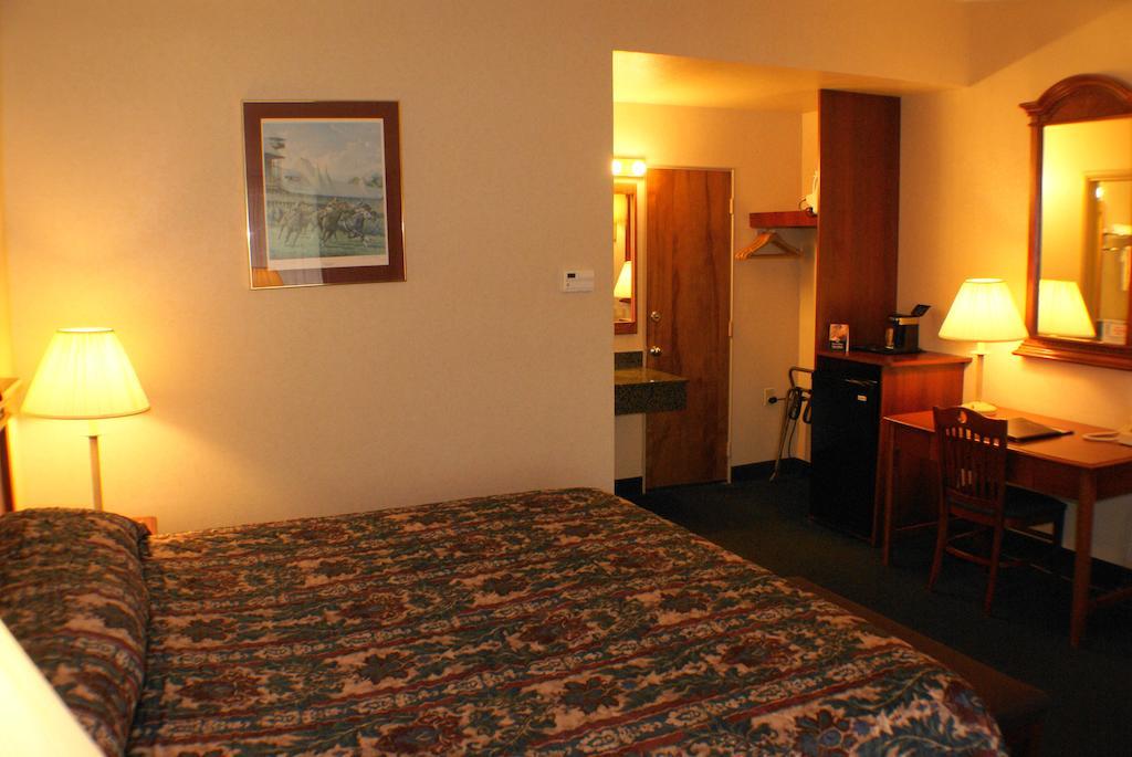 Landmark Motor 3* Glens Falls